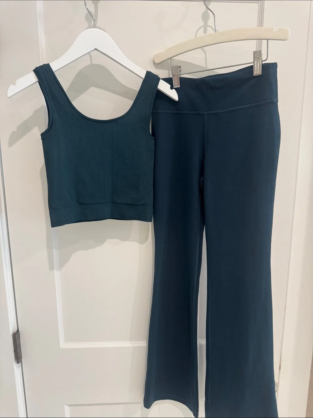 Athleta Girl Dark Green Rise Above Rib Tank ans matching leggings